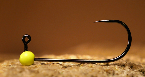 Bezprotihrotý wolframový jig RedBass Sickle vel. 2 - 24 mm - #2 - 2,0 g, Metalic Yellow, 5 ks
