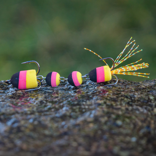 Mandula REDBASS M - 55 mm - Black/Red/Yellow (113)