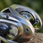 Baitcastový naviják Daiwa 25 Aird 80